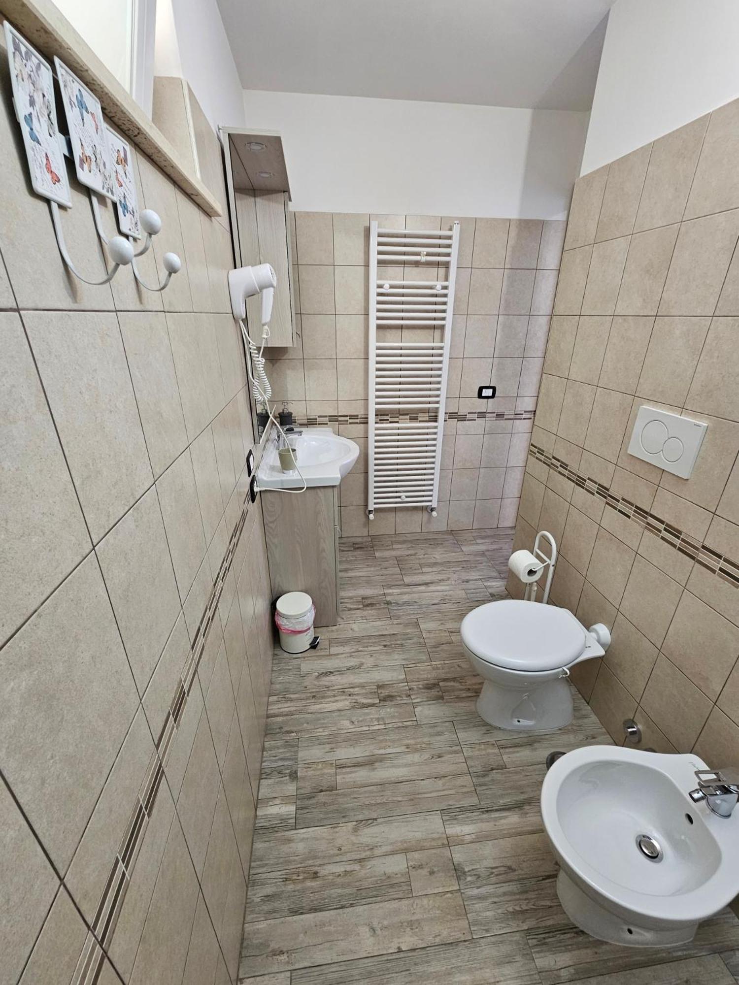 Villa Center Appartamenti Nel Verde In Citta Campobasso Luaran gambar