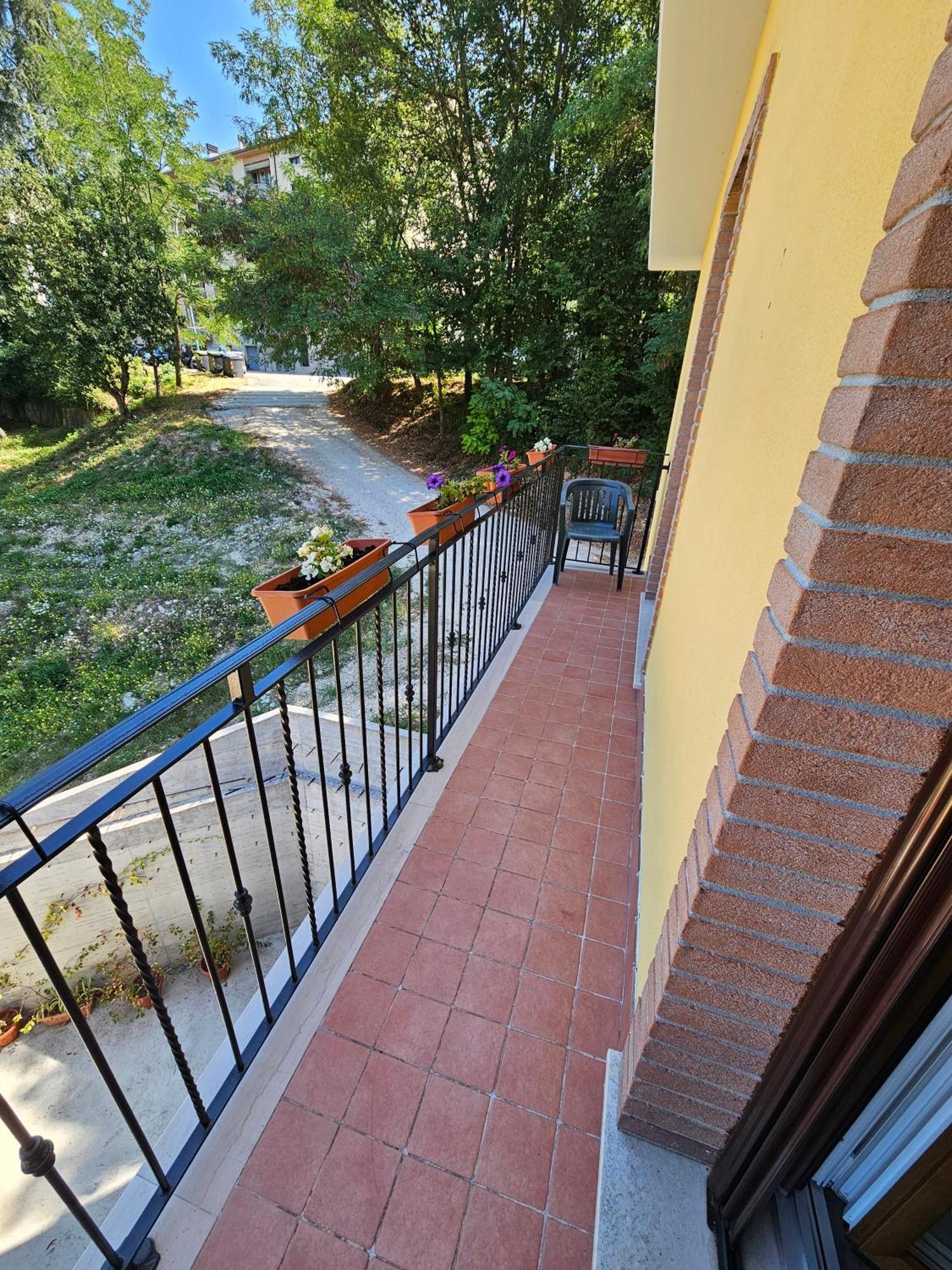 Villa Center Appartamenti Nel Verde In Citta Campobasso Luaran gambar